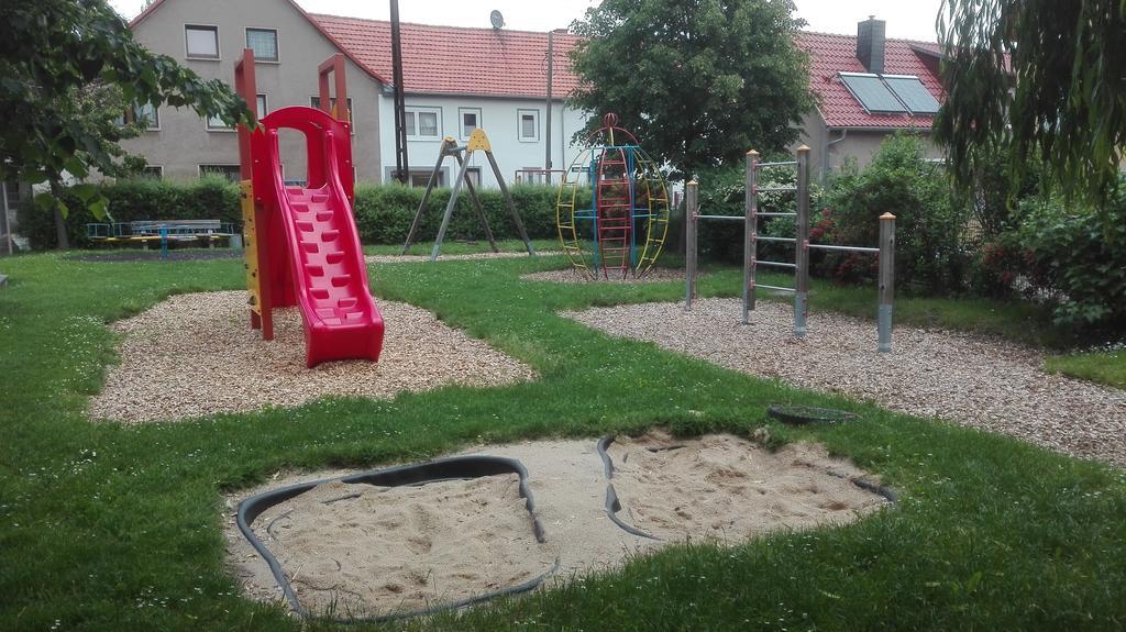 Ferienwohnungen Paul Und Dorothea Dollstadt Buitenkant foto